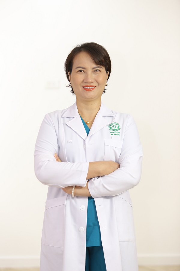 T.S Nguyễn Thị Vân Anh - Phụ trách LABO IVF tại Bệnh viện Bạch Mai